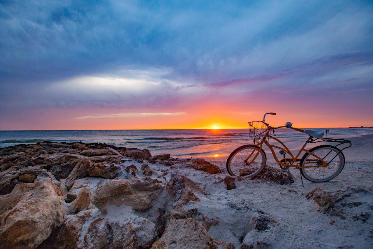 Anna Maria Island Beach Waves Bradenton Beach Extérieur photo